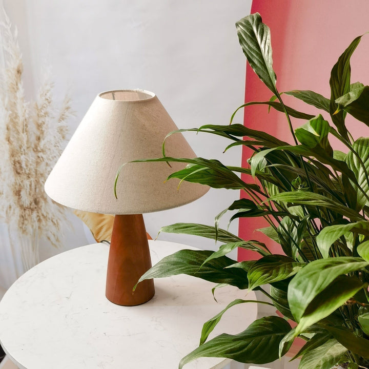 Tömeges Fa Asztali Lámpa a 18. Századi Stílusban