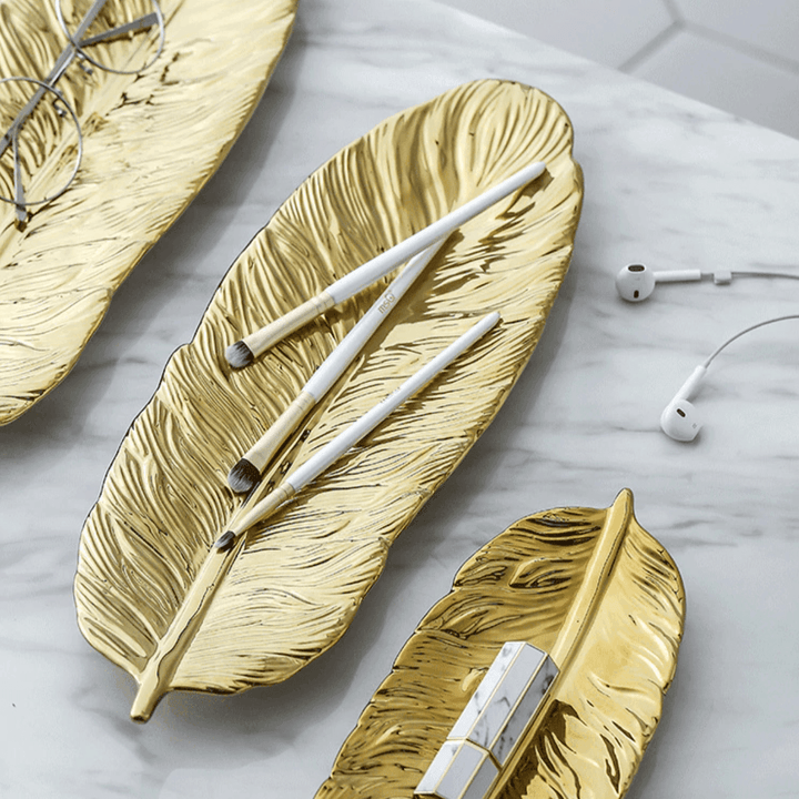 Levél alakú kerámia tálca