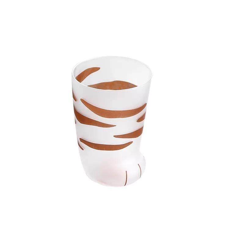 Macskanyomatos pohár