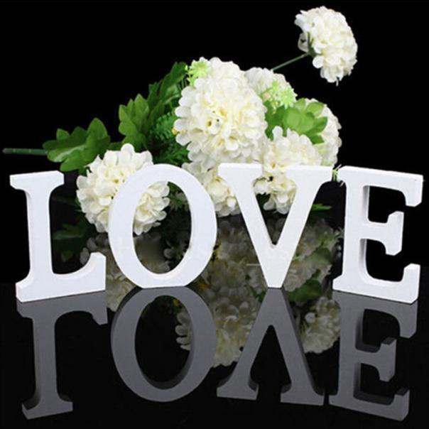 Fehér álló fa betű